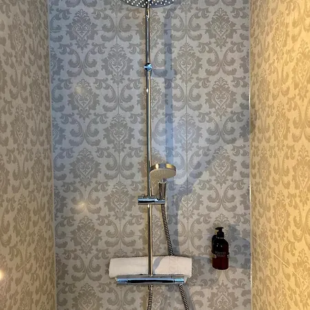 Wun Hotel